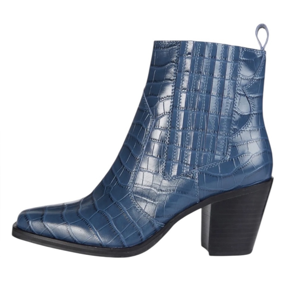 Marks & Spencer- New Women's blue leather ankle boots size 4 uk . US size 6